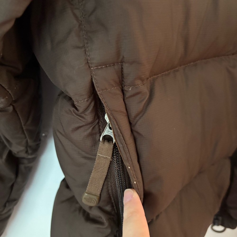 vintage 2000s north face chocolate brown oversize puffer jacket with pockets🤎 - Picture 6 of 8